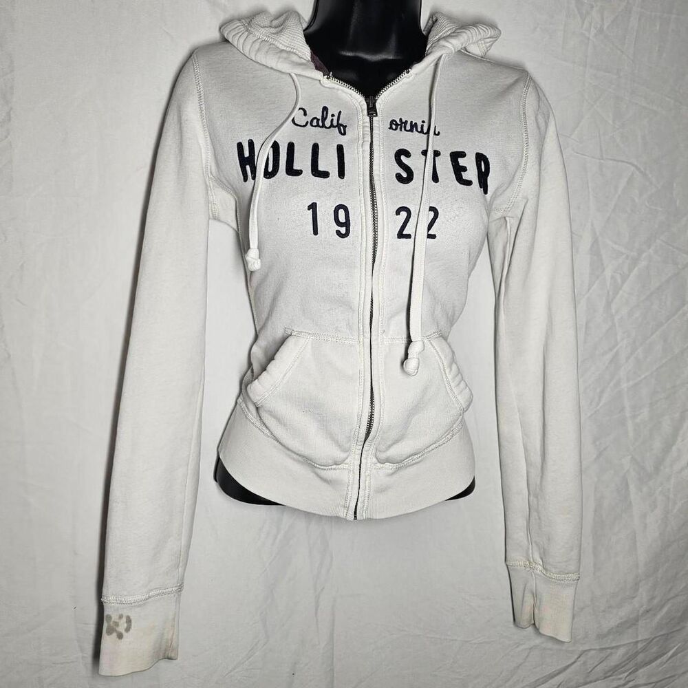 white hollister y2k 2000s vintage zip up hoodie